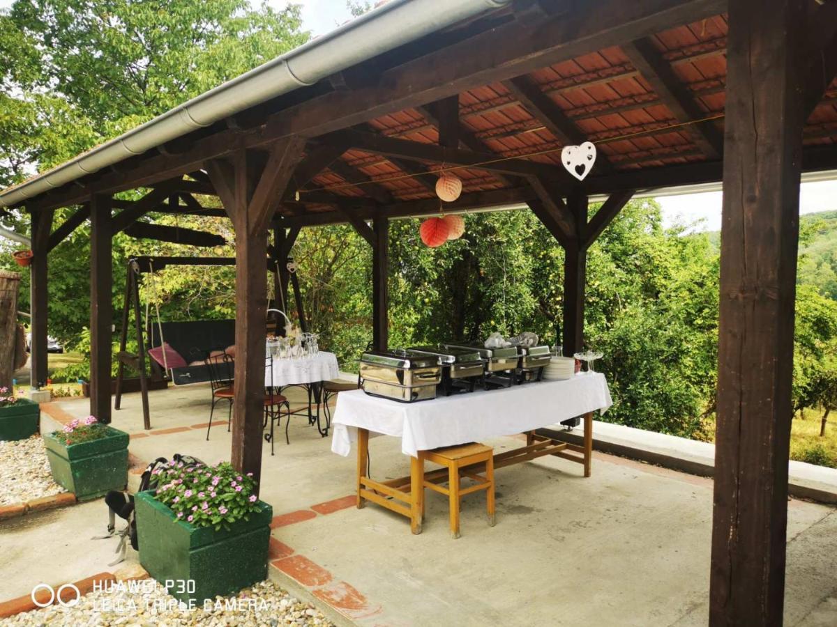 Country House Stoljetna Vila Seona Luaran gambar